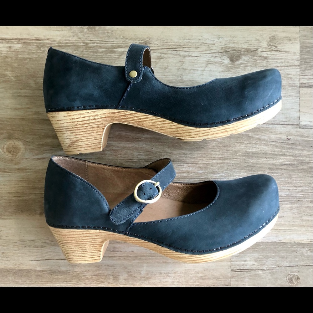 Dansko Mary Jane Shoes 39 US 8.5 New